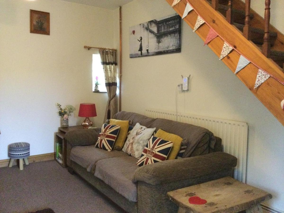 Cosy Rural Cottage Peak District, Pets Welcome Hollinsclough Extérieur photo